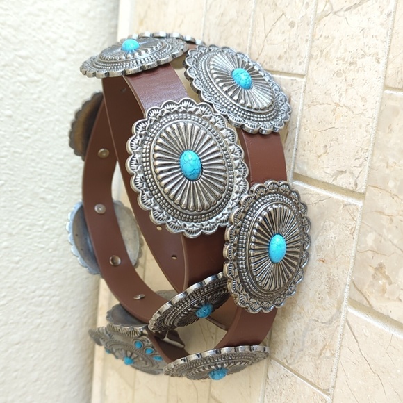 Leather Turquoise Concha Belt NWOT - Picture 2 of 8